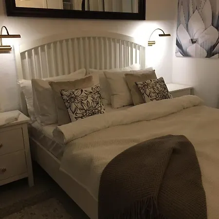 Apartment La Luna, Przy Basenie, Wi-fi, Renowacja 2021! *